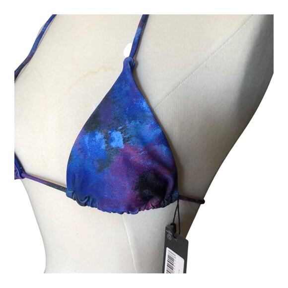Pretty Little Things NWT Blue Acid Wash Contrast Tie Triangle Bikini Top Size 2 - Picture 4 of 13